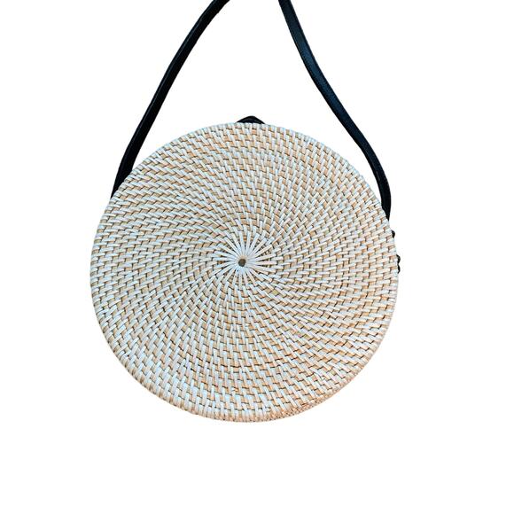 Round Rattan Crossbody Bag White Woven Straw Boho Summer Purse - Picture 4 of 9